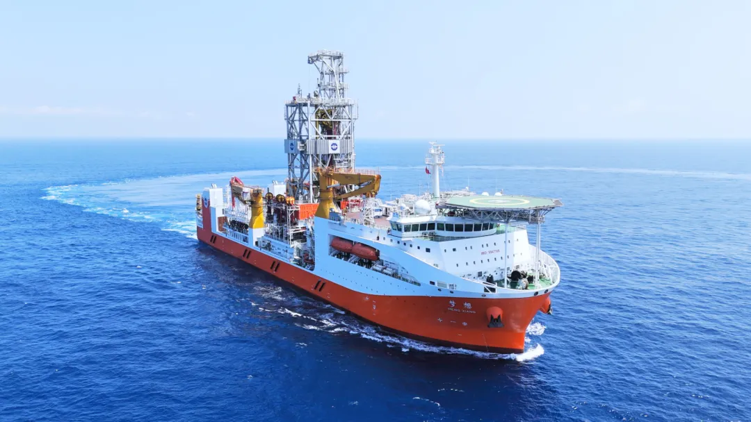 F67D42F6DA3BF8328CE133A71C5_C7C853A1_EA805