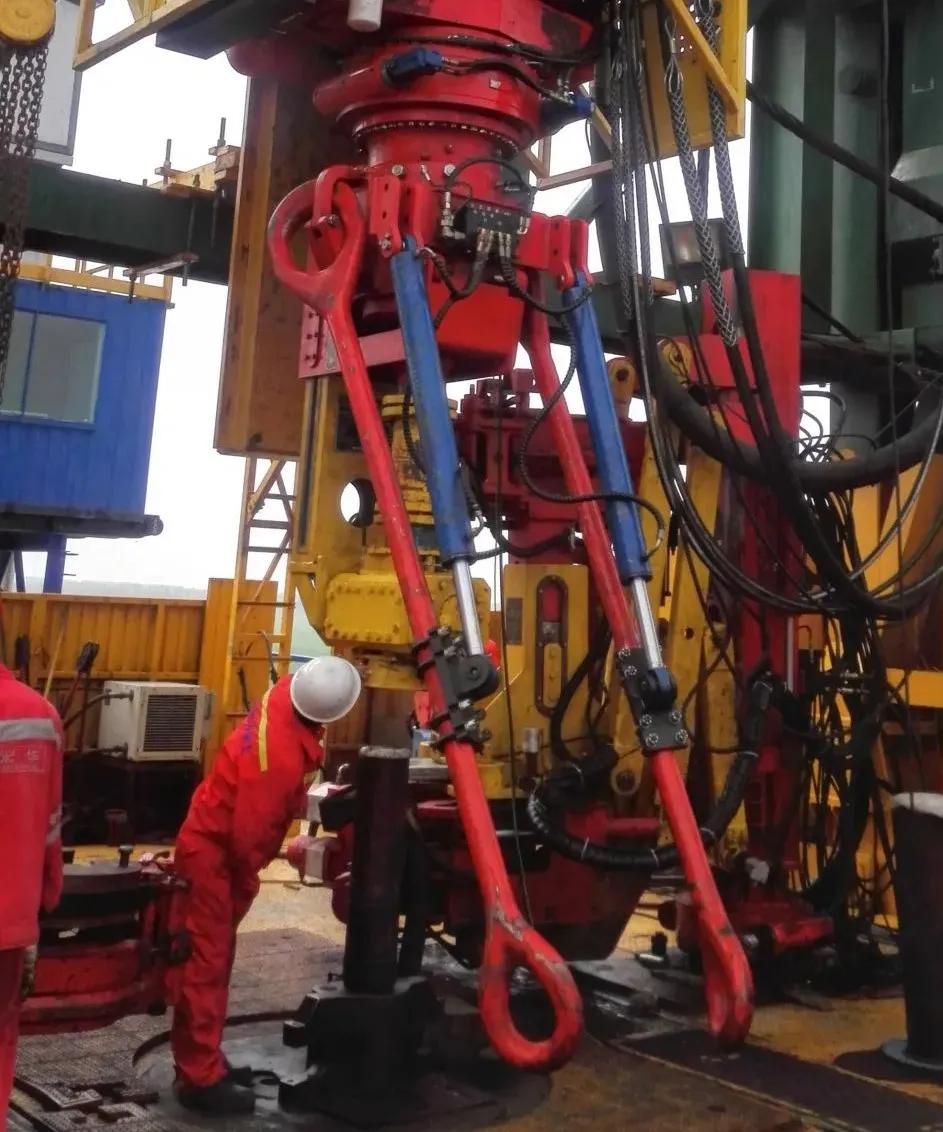 1164C562E15F431FF2204176D17_A5070F5E_208E2