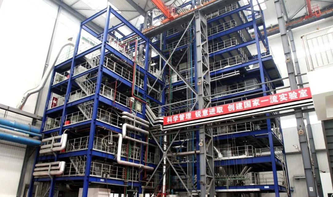 408572E6FEFFAD18BDC48CCFD81_A733A77F_2753D