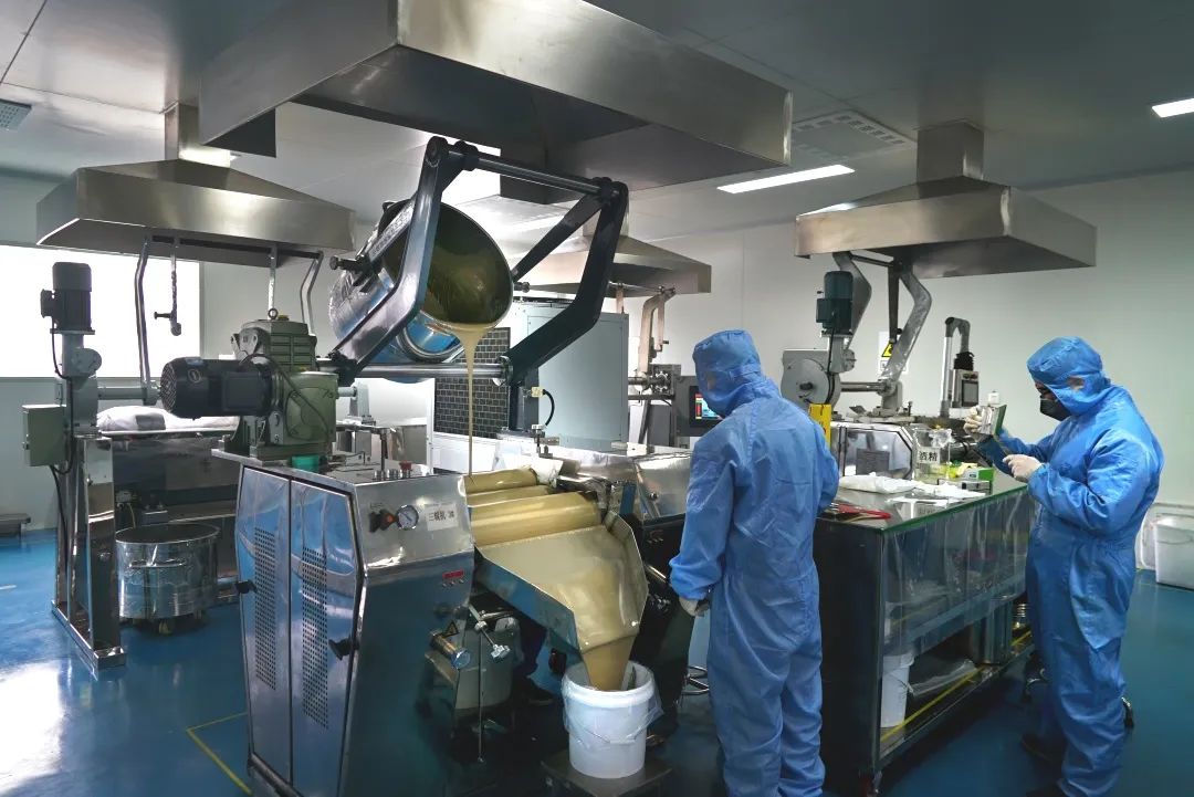 A57BEABE2FA5BF87FF420CEDDB6_4279F292_1C27E