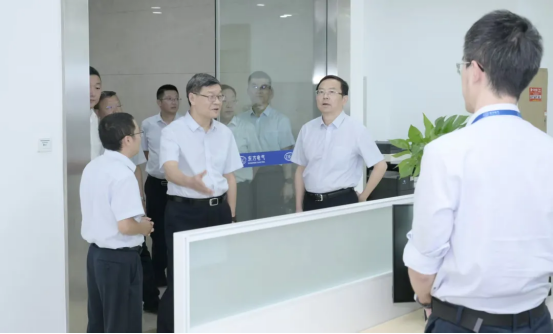 F263C8EE6DA4BEEC3E0F5B7F877_24286180_B4C45