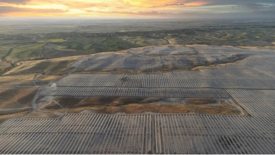 4E8906AA0F515FE4A3971185F52_1794A285_A8DC5