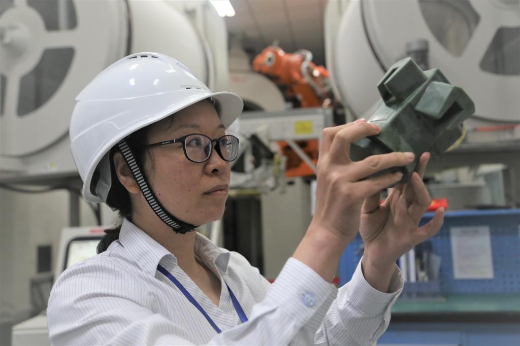 EAB429146DC93AD479EC38747AA_E4D82FE4_FB20