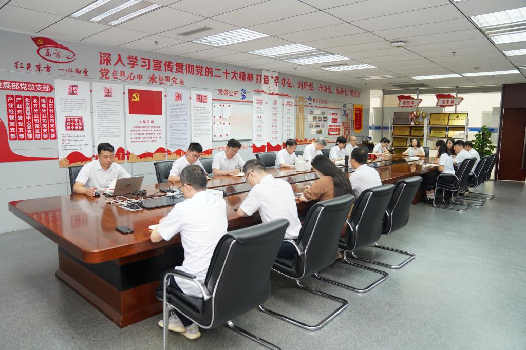 596C0807EE614C3E40664A1039D_15167F07_1BF8B