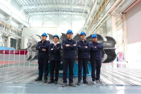 BB6070F7CE0BFB5A754FEDFFC72_71D40B27_C89C3